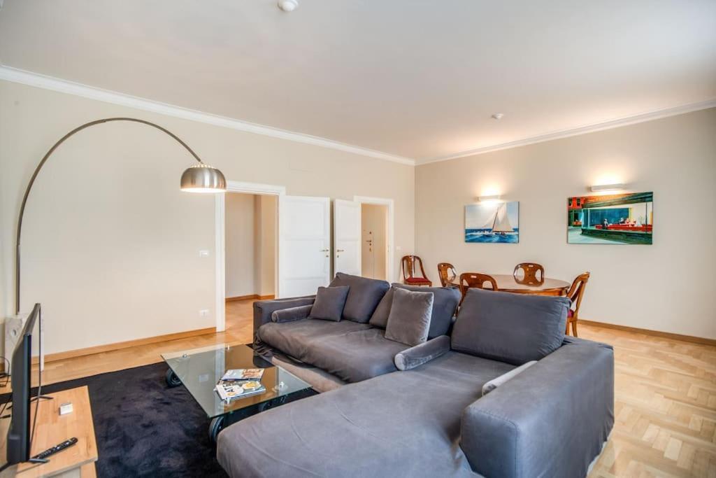 Borgo Vittorio 2 Bdr 2 Bath St Peter's