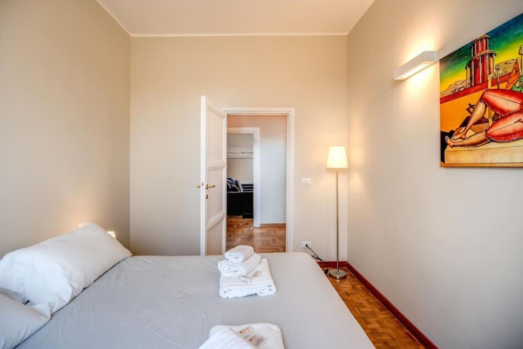Apartment Borgo Vittorio 2 Bdr 2 Bath St Peter's Rome