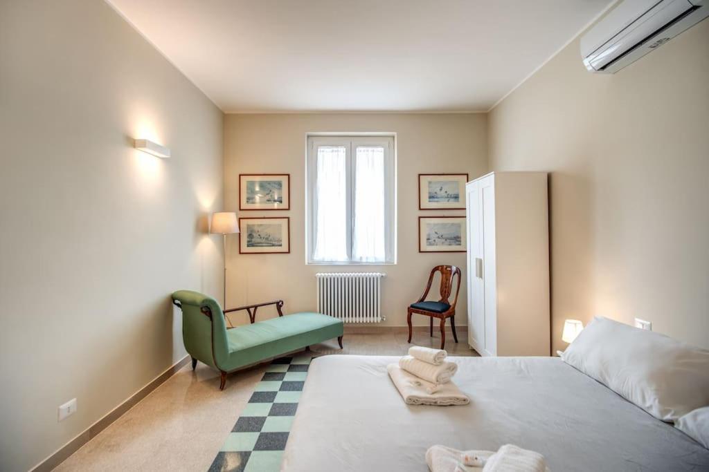 Borgo Vittorio 2 Bdr 2 Bath St Peter's Apartment